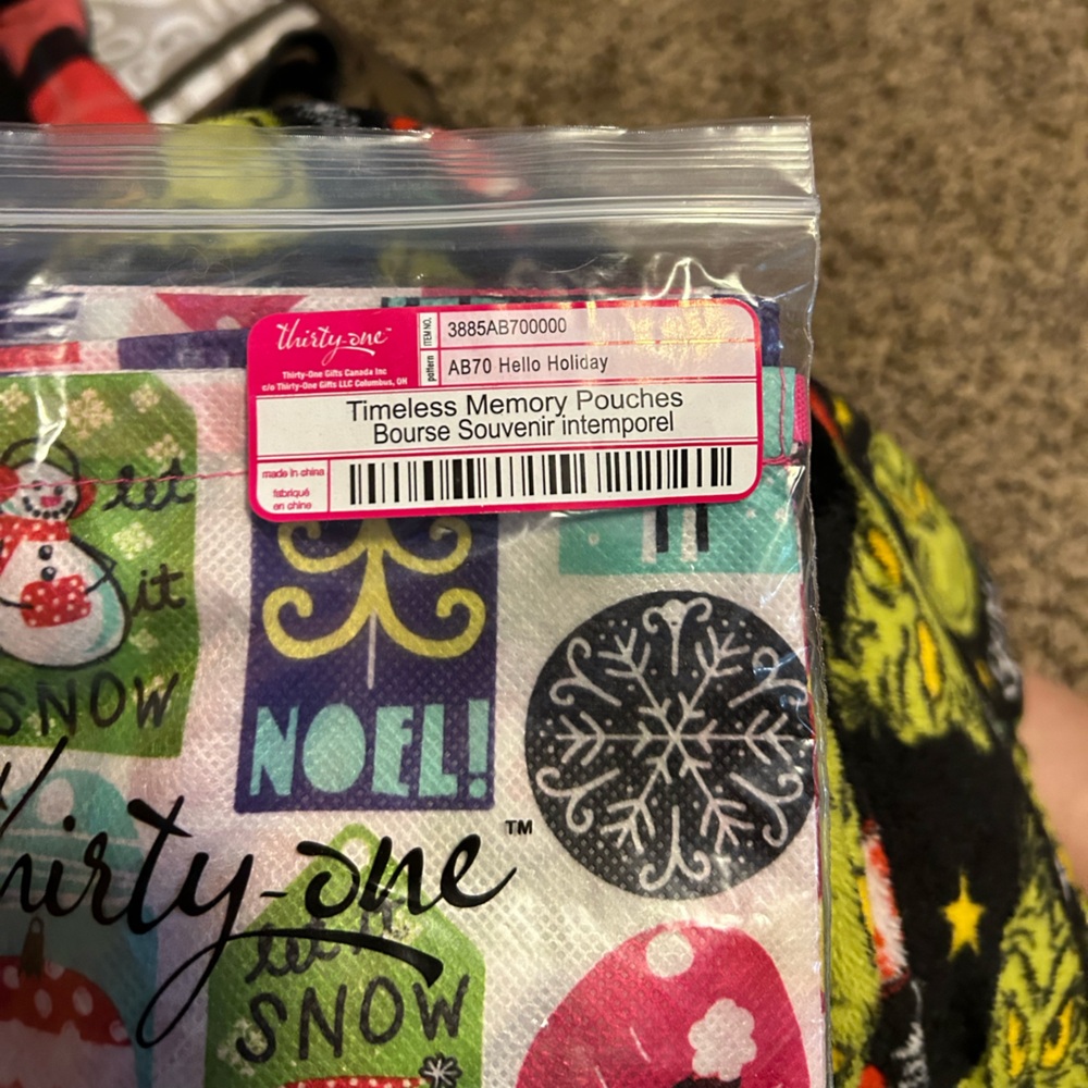 Timeless memory pouch